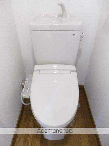 西武新宿線 井荻駅 徒歩10分 3階建 築32年のトイレ写真