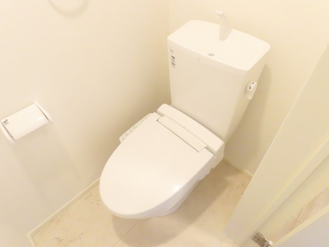 サンライズ津田沼IVのトイレ写真