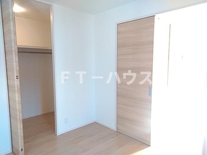 収納　ウォークインクローゼット