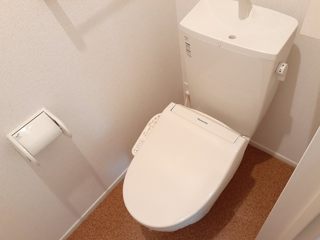 トイレ　トイレ