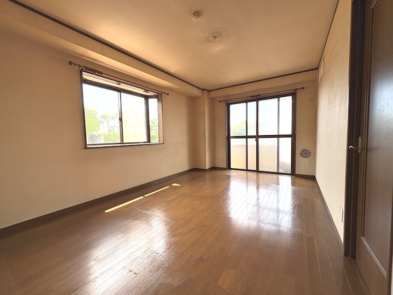 居室・リビング　同タイプ別部屋の写真となります
