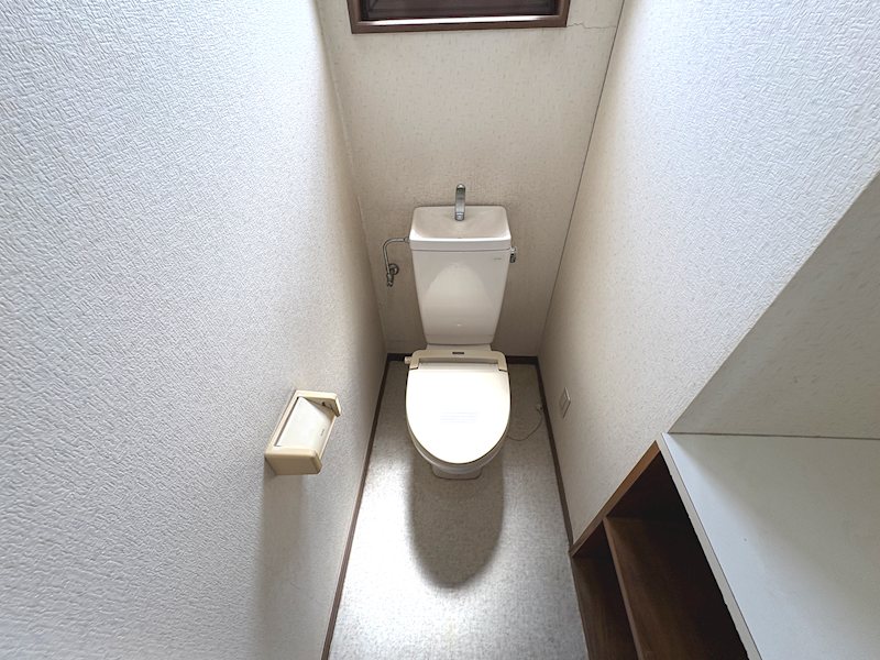 トイレ　同タイプ別部屋の写真となります