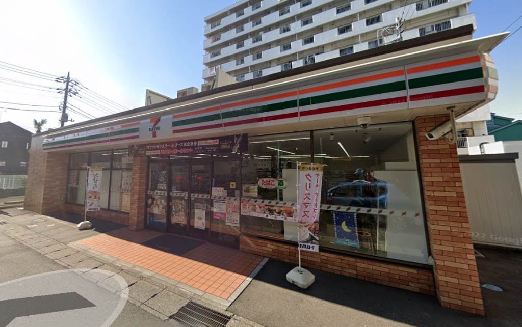 コンビニ　セブンイレブン 北松戸駅南店（コンビニ）まで492m