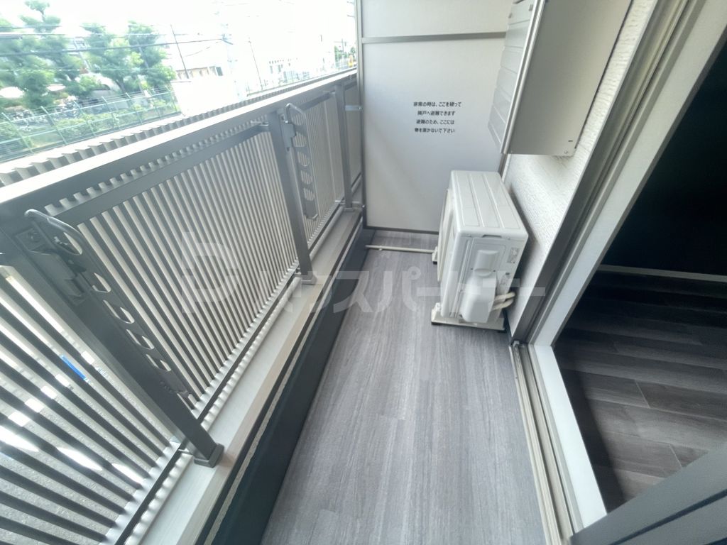 バルコニー