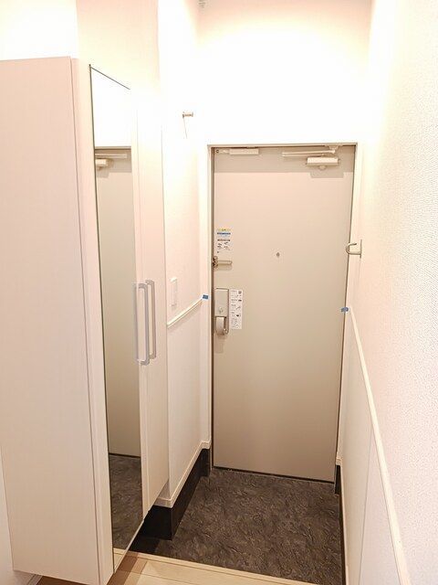 玄関　同施工会社参考