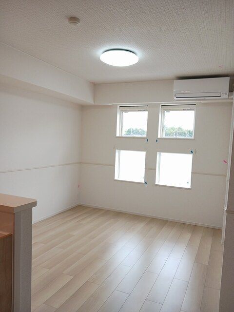 居室・リビング　同施工会社参考