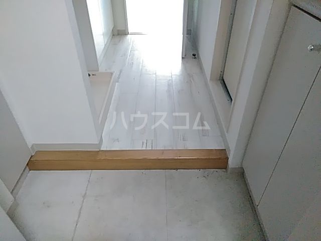 アビタシオン根岸IIの玄関写真