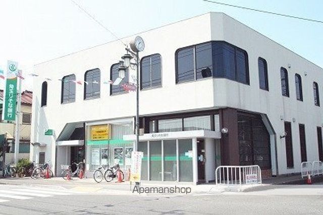 銀行　（株）埼玉りそな銀行／霞ケ関支店（銀行）まで259m