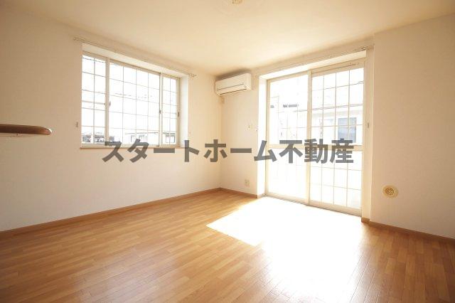 居室・リビング　居間です