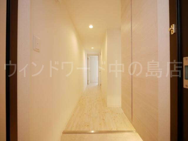 玄関　詳細は、ウィンドワード中の島店までご相談下さい。
