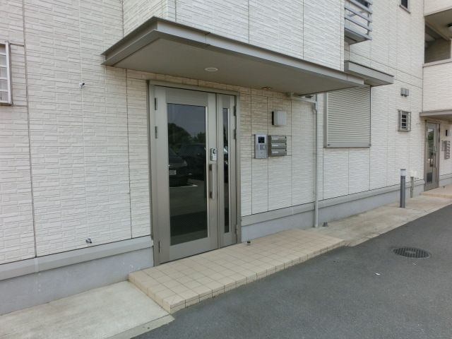 エントランス　エントランス