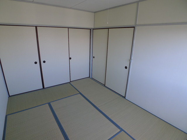 ビレッジハウス十王堂の内装写真