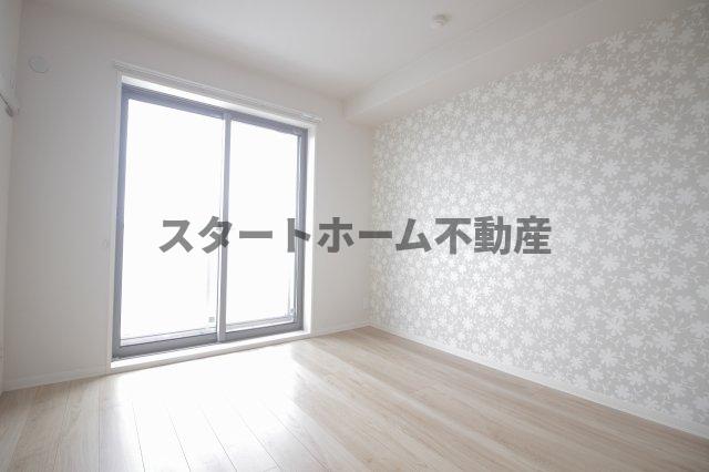 その他部屋・スペース　落ち着いて過ごせるお部屋なので、寝室にいかがでしょうか