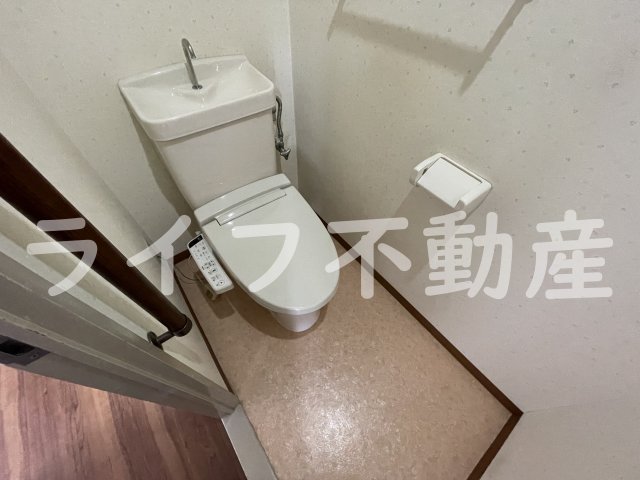 トイレ　トイレもきれいです