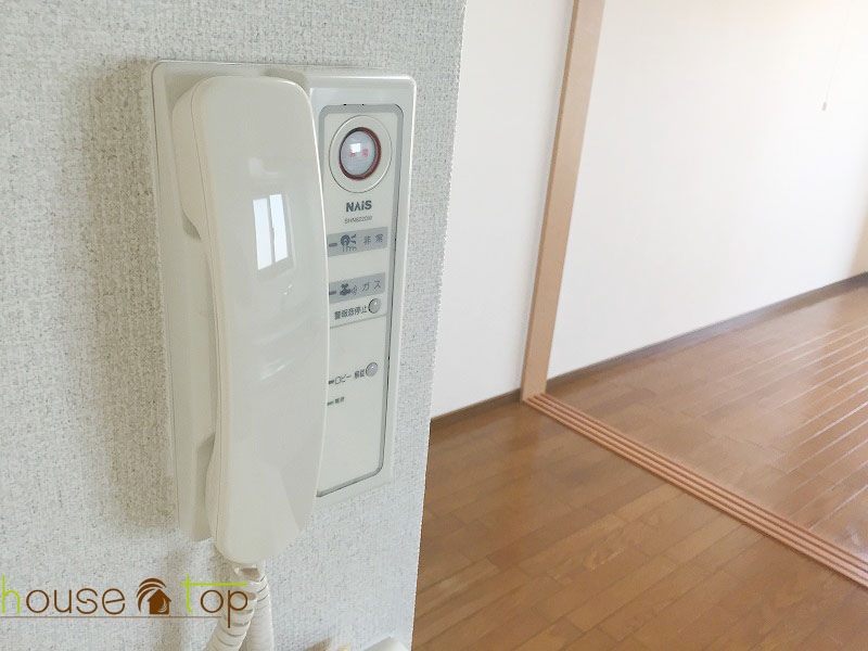 セキュリティ　インターホンでオートロックの解除も可能です♪