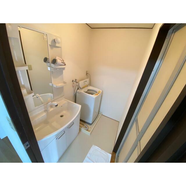 洗面設備　別部屋参考（家具家電はございません）