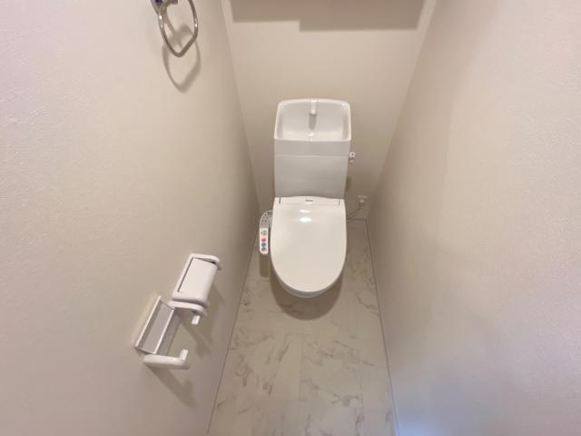 トイレ　シャワー付トイレ