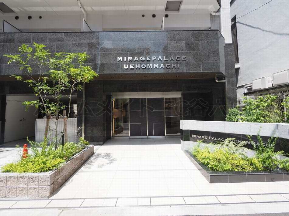 ミラージュパレス上本町の外観写真