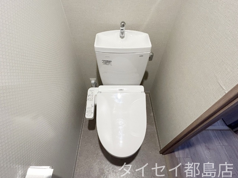 地下鉄谷町線 都島駅 徒歩4分 10階建 築1年のトイレ写真