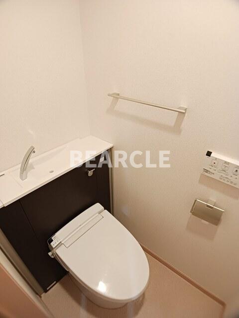 トイレ　落ち着いたトイレです