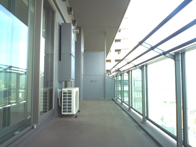 バルコニー　バルコニー