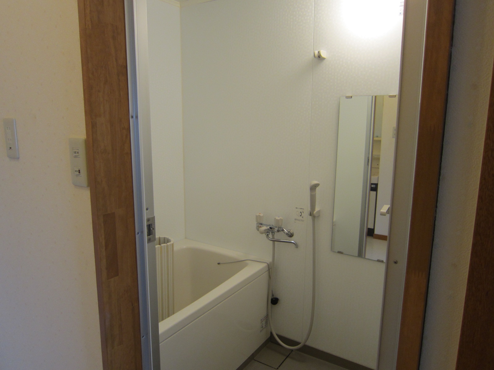 バス・シャワールーム　浴室