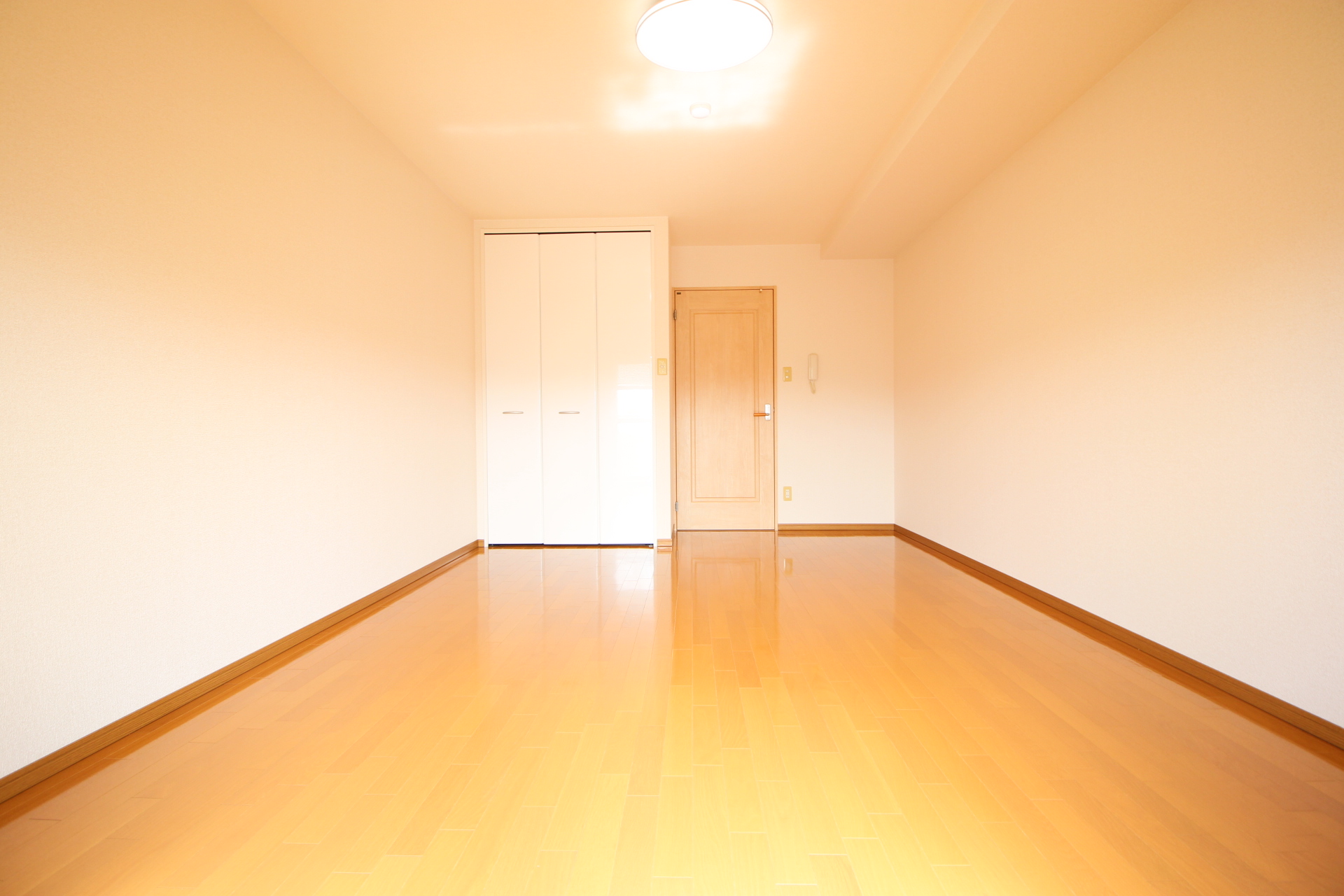 その他　洋室別角度です！