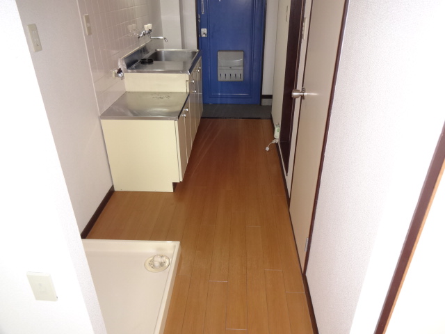 エントランス　キッチンスペーズ
