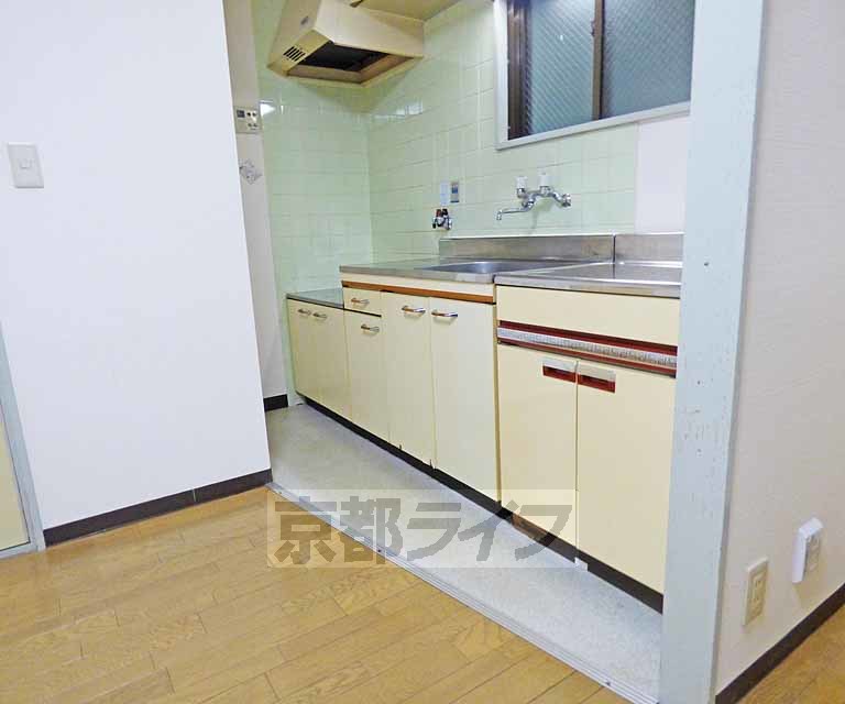 キッチン　キッチンです。