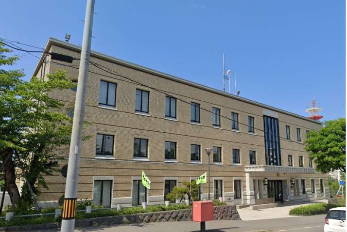 警察署・交番　小樽警察署（警察署・交番）まで196m