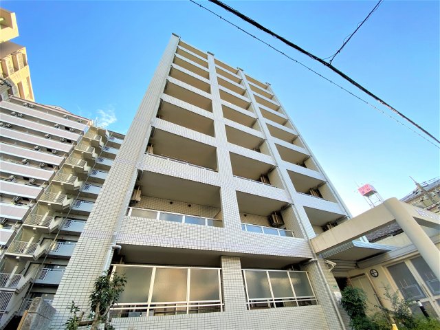 新深江池田マンションの建物外観