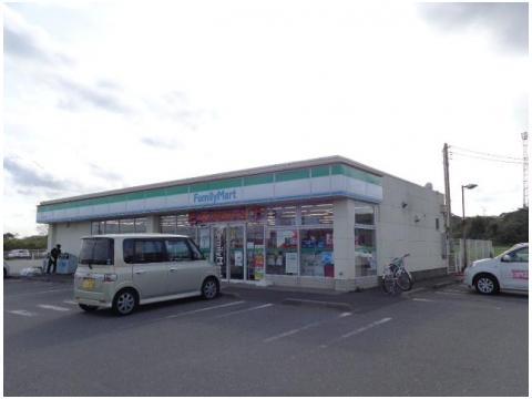 コンビニ　ファミリーマート鹿嶋平井店（コンビニ）まで2150m