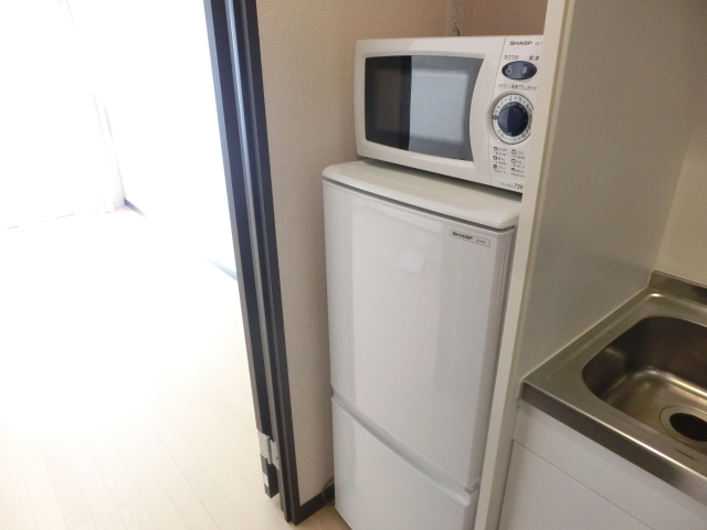 その他設備　２ドア冷蔵庫・電子レンジ
