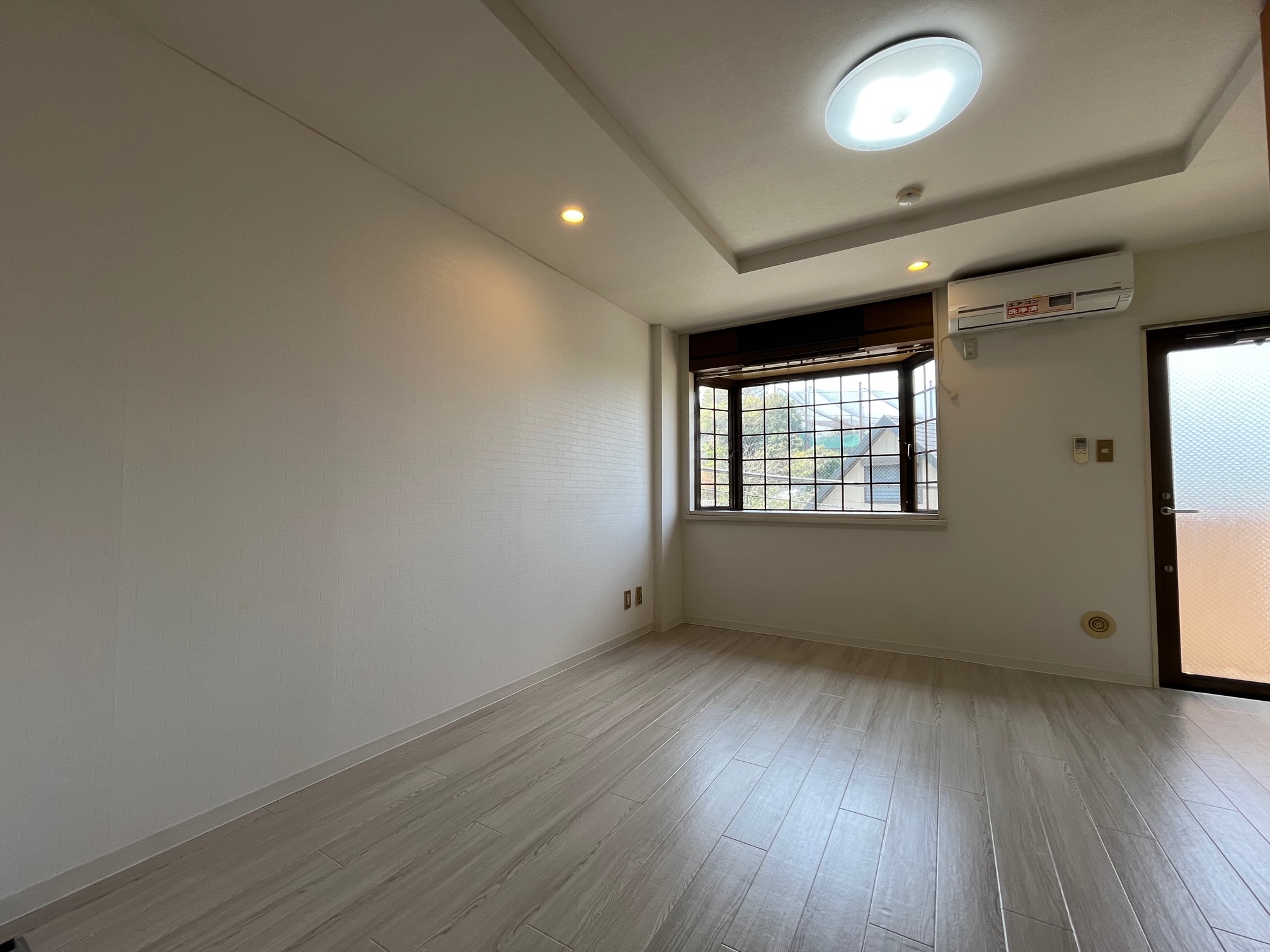居室・リビング　同タイプ別部屋の写真です。
