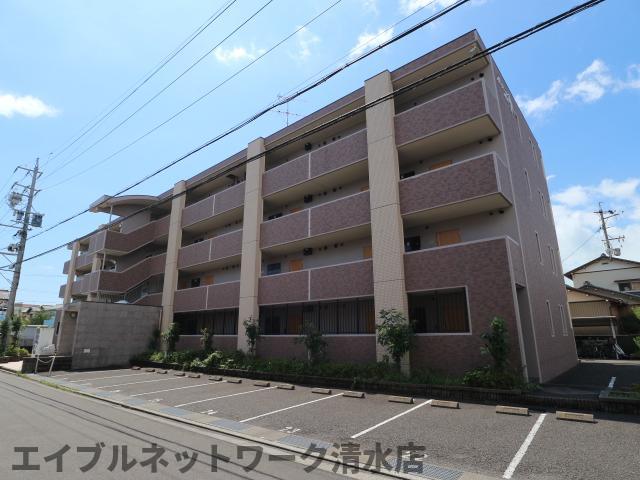 静岡市清水区折戸のマンションの建物外観