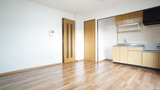 居室・リビング　リビング