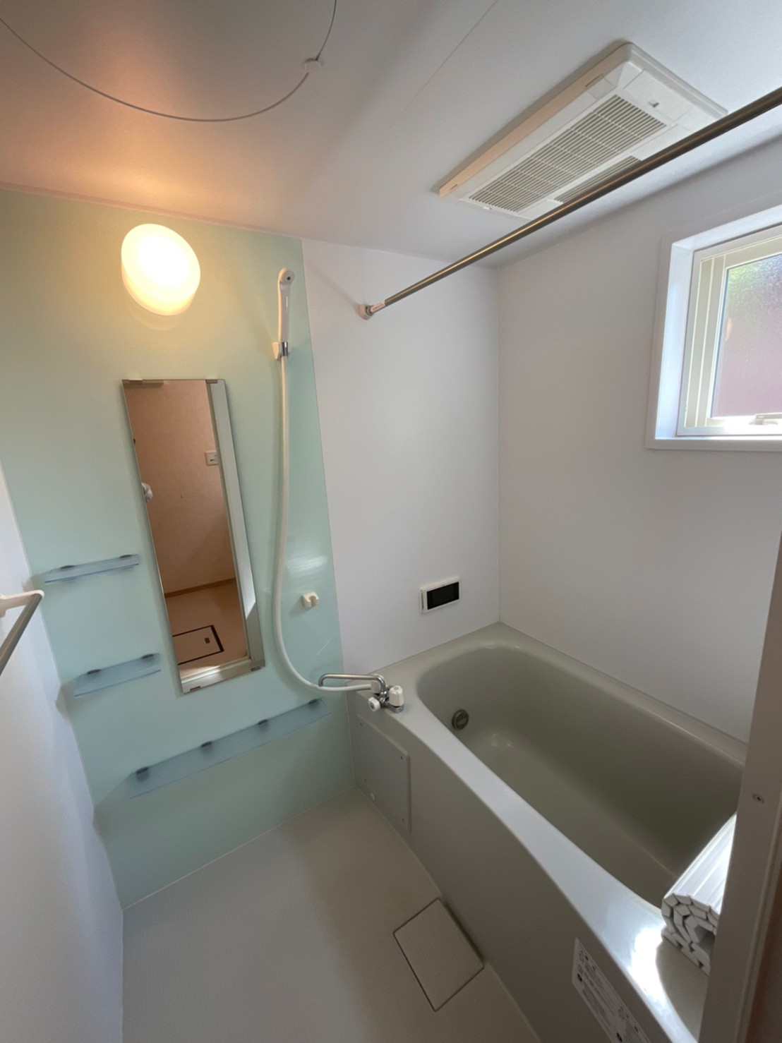 バス・シャワールーム　※同タイプ写真