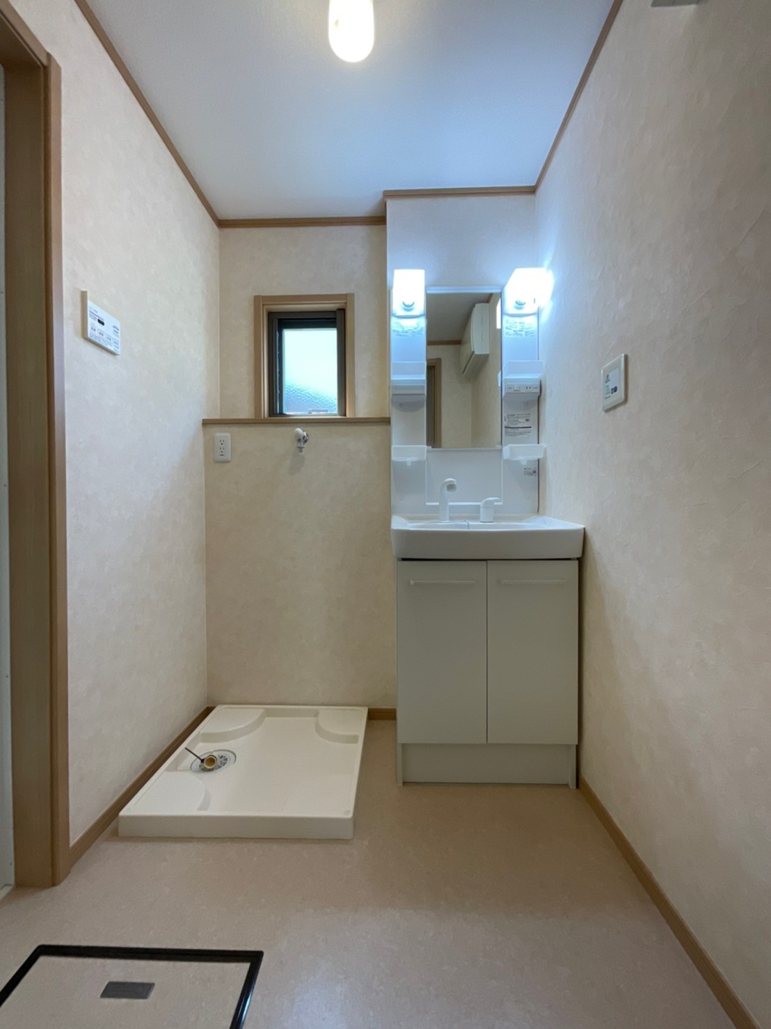 洗面設備　※同タイプ写真