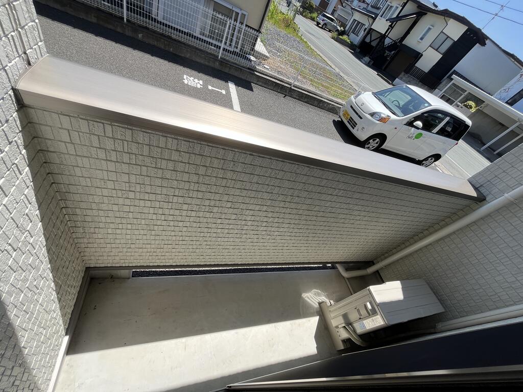 バルコニー　※同タイプ写真