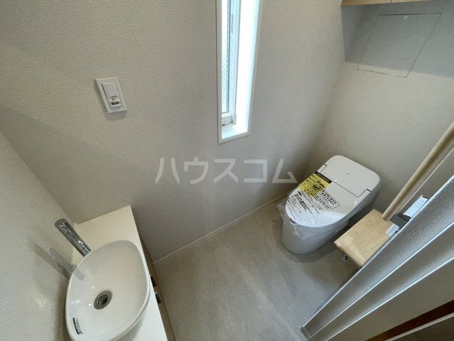 【S-room曰佐東館のトイレ】