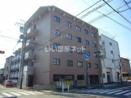 名古屋市北区八代町のマンションの建物外観