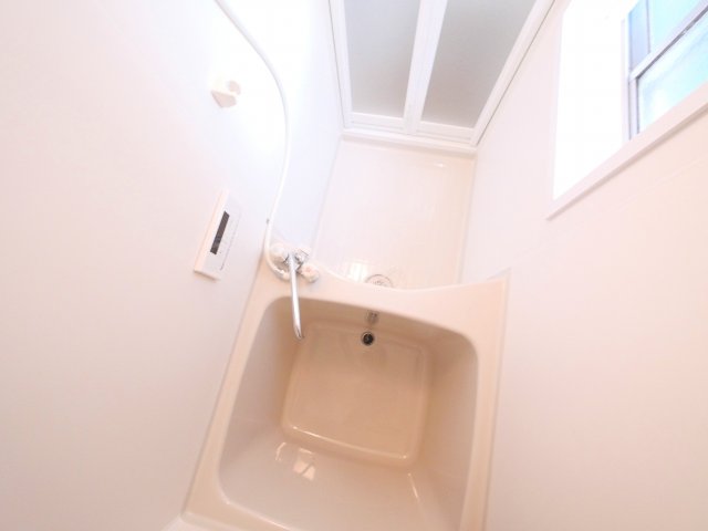 バス・シャワールーム　日々の暮らしに欠かせないお風呂です