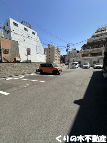 駐車場　駐車場完備です