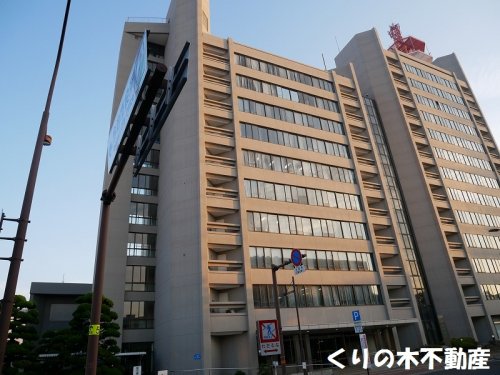 役所　今治市役所（役所）まで383m