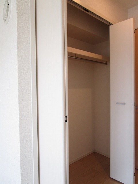 収納　クローゼット完備。