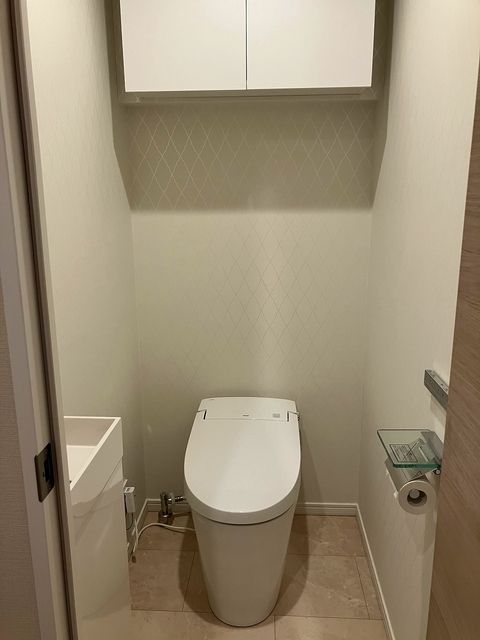 トイレ　トイレ