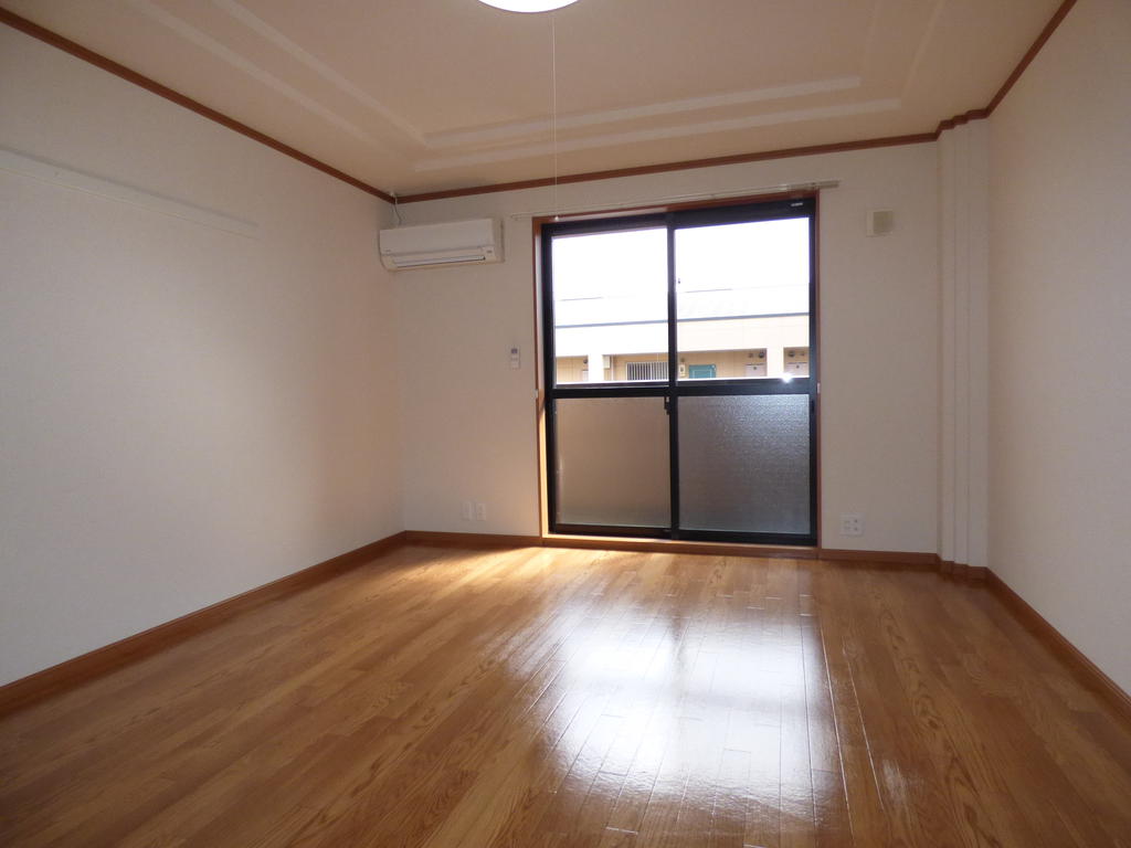 居室・リビング　写真は別室です