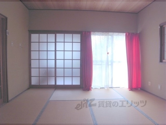 居室・リビング　和室