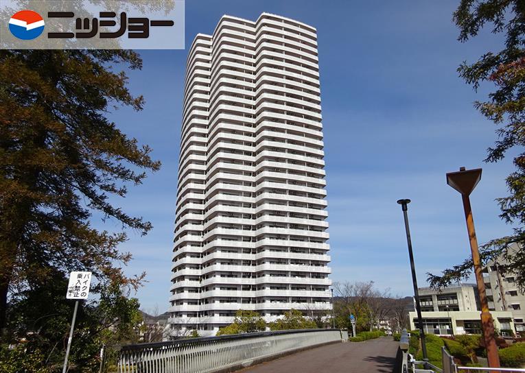 スカイステージ３３　６０９号室の建物外観