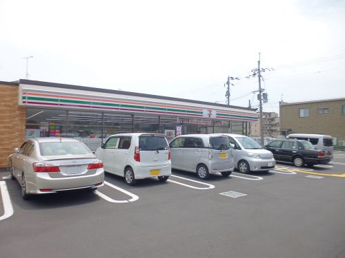 コンビニ　セブンイレブン 神戸王塚台５丁目店（コンビニ）まで332m